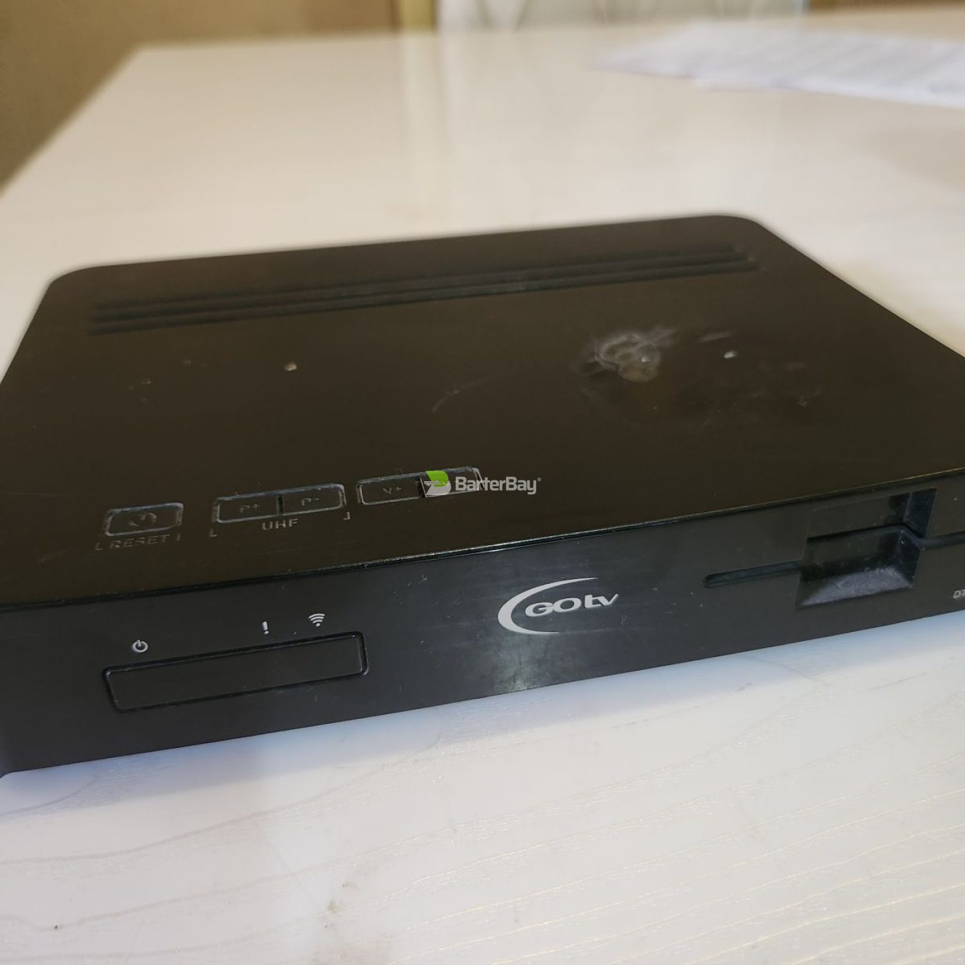 DSTV decoder, dish and accessories