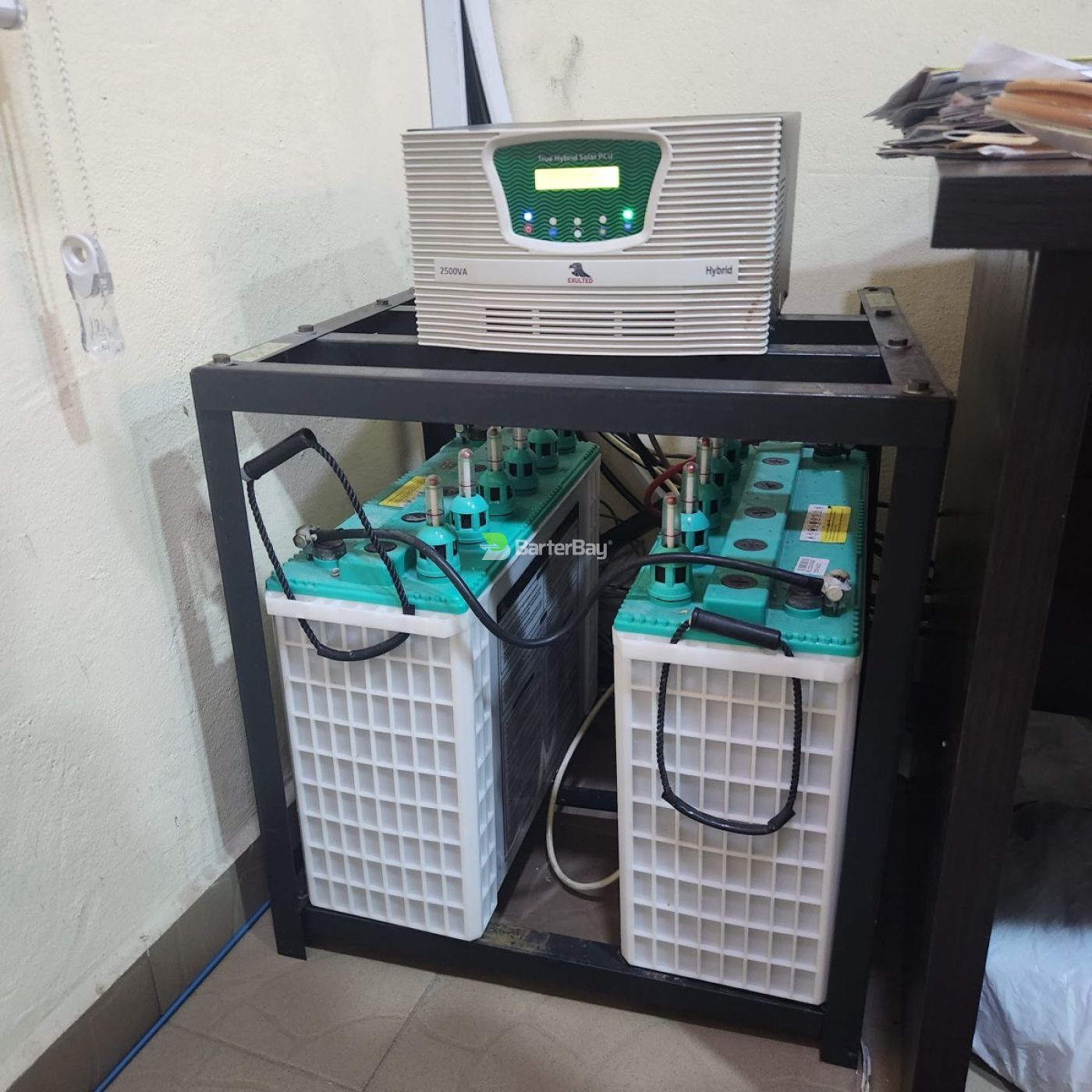 2,500VA Hybrid Inverter with 2 batteries